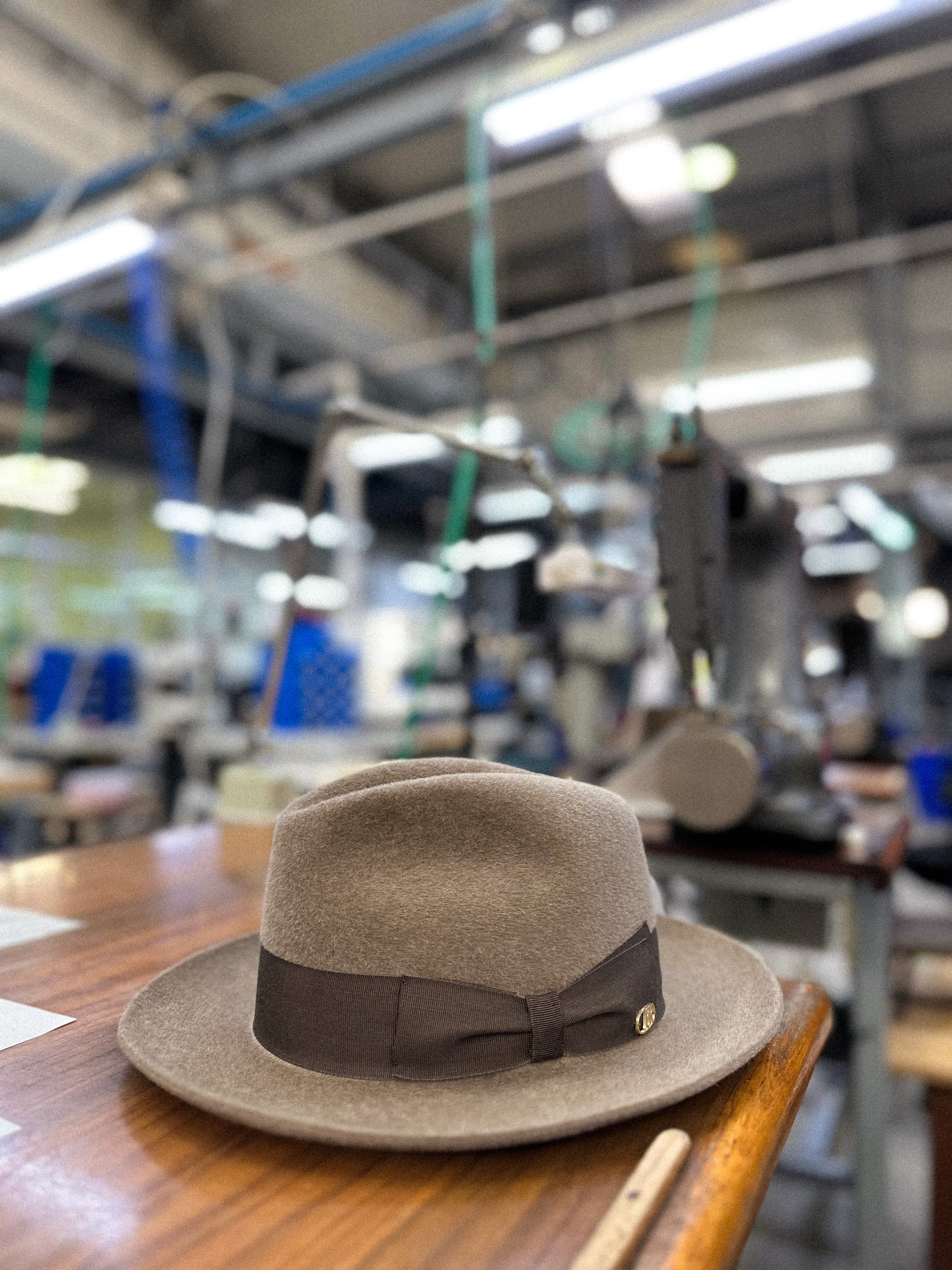 Fernández y Roche セビリア ハット 57 Fernández y Roche セビリア ハット 57 - メルカリ